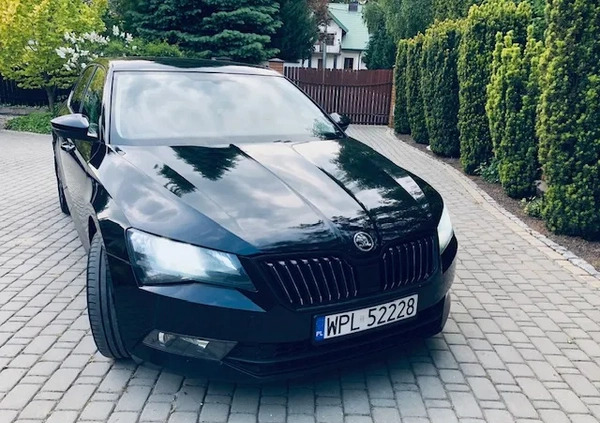 Skoda Superb cena 64999 przebieg: 211000, rok produkcji 2017 z Płock małe 37